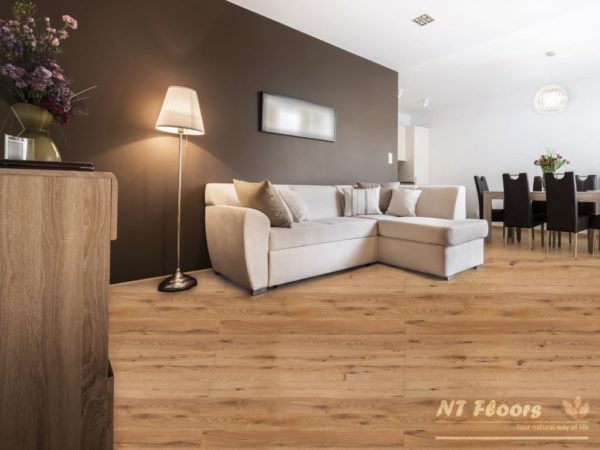 NT Floors Landhausdiele Eiche Country - gebürstet, farblos natur endgeölt - Ambiente