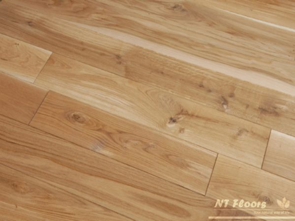 Massivholzdiele Eiche Markant-Rustikal 10x100mm - geschliffen, geölt - NT Floors Leipzig