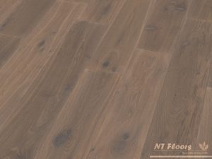 Massivholzdiele Räuchereiche Natur-Markant - 48 Stunden angeräuchert - geschliffen, weiß vorgeölt - NT Floors Leipzig