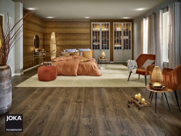 JOKA Laminatboden Westside - Oak indiana 9521 - 1-Stab Landhausdiele mit V4 Fase - Ambiente2