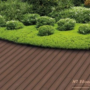 NT Floors WPC Terrassendiele Thermoeiche massiv - Holzstruktur - Ambiente