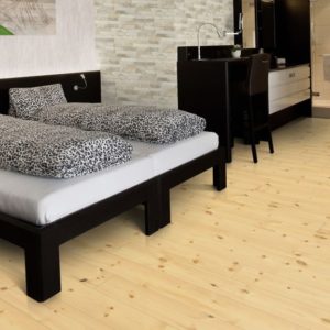 Kiefer Massivholzdielen A-Sortierung - geschliffen, natur geölt - NaBo Parkett - Wohnbeispiel Schlafzimmer