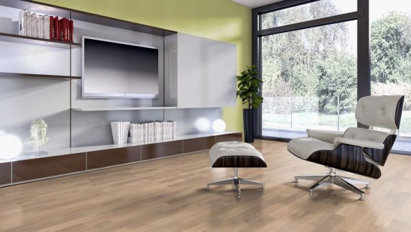 Stabparkett Eiche Naturell - 15-22mm, Ambiente Wohnzimmer - gebürstet, weiß vorgeölt - NT Floors Massivparkett