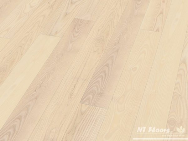 Massivholzdiele Esche Eleganz weiß - geschliffen / gebürstet, weiß vorgeölt - NT Floors Leipzig