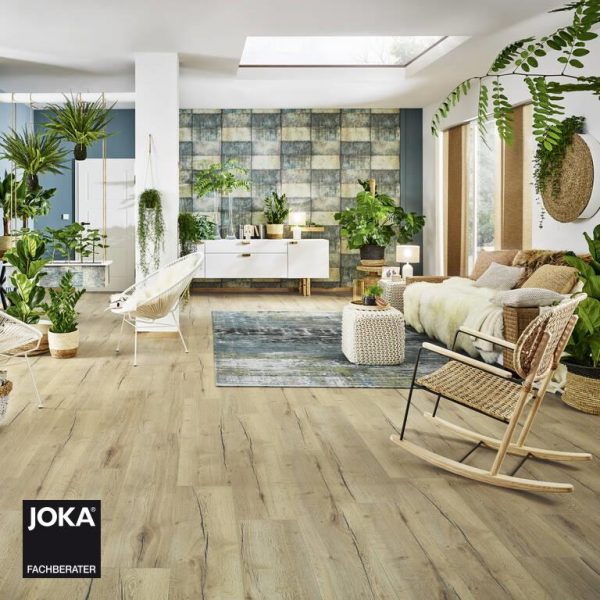 JOKA Laminatboden Skyline - Oak kolonial creme 5633 - 1-Stab Laminatdiele mit V4 Fase - Ambiente