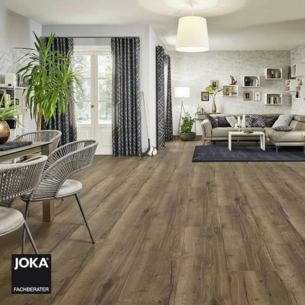 JOKA Laminatboden Skyline - Oak kolonial brown 5792 - 1-Stab Landhausdiele mit V2 Fase - Ambiente