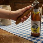 Flaschenöffner Esche ZYLIKRON - von Hand gedrechselt - geschliffen + geölt - Fründ Massivholzdesign