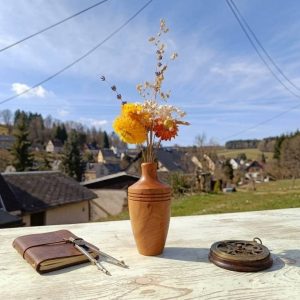 Holzvase Amphore Miniatur - Blumenvase aus Kirsche europäisch - für Trockengräser und Trockenblumen - von Hand gedrechselt - Fründ Massivholz Design