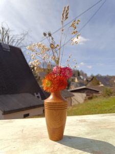 Holzvase Flakon Miniatur - Blumenvase aus Kirsche europäisch - für Trockengräser und Trockenblumen - von Hand gedrechselt - Fründ Massivholz Design